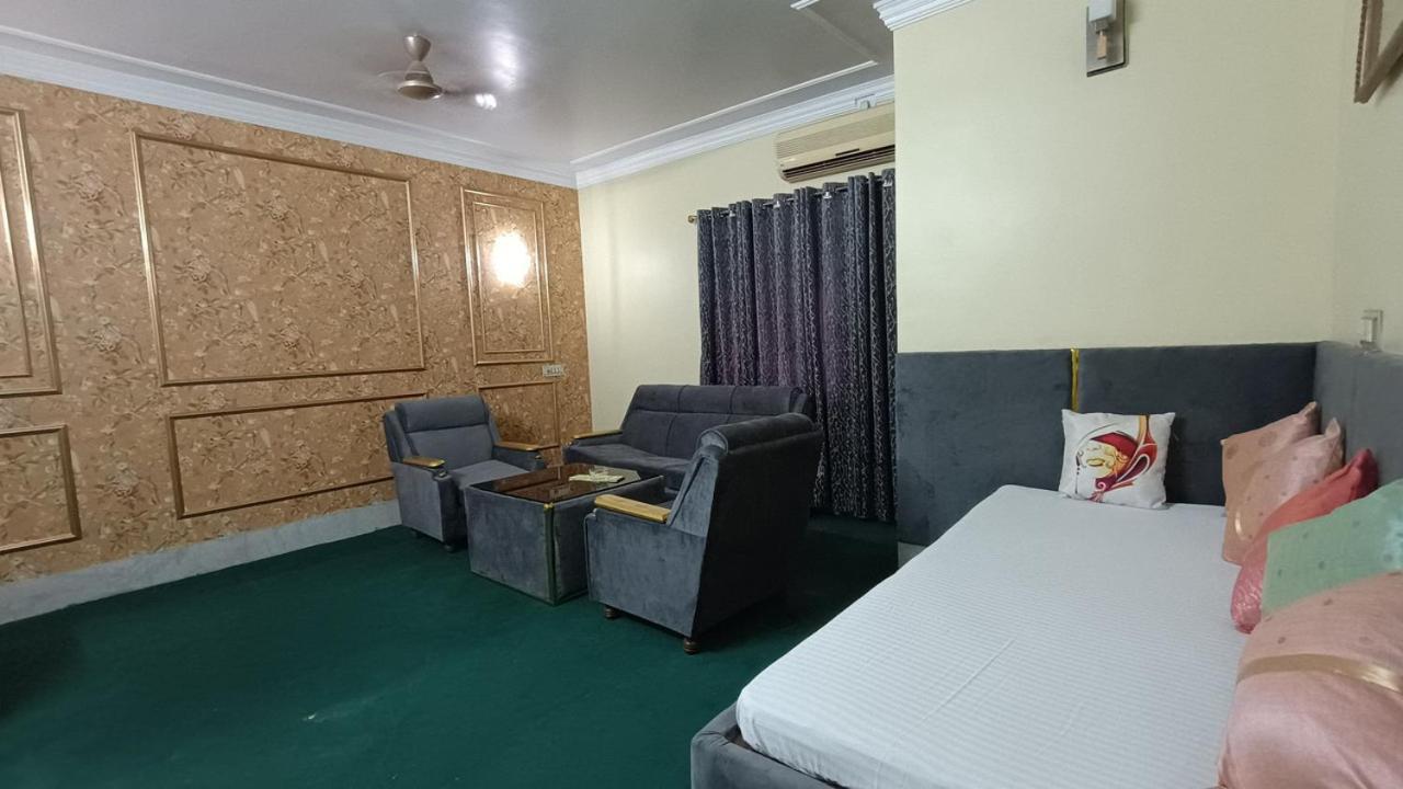 Hotel Sangam Baharampur Zewnętrze zdjęcie