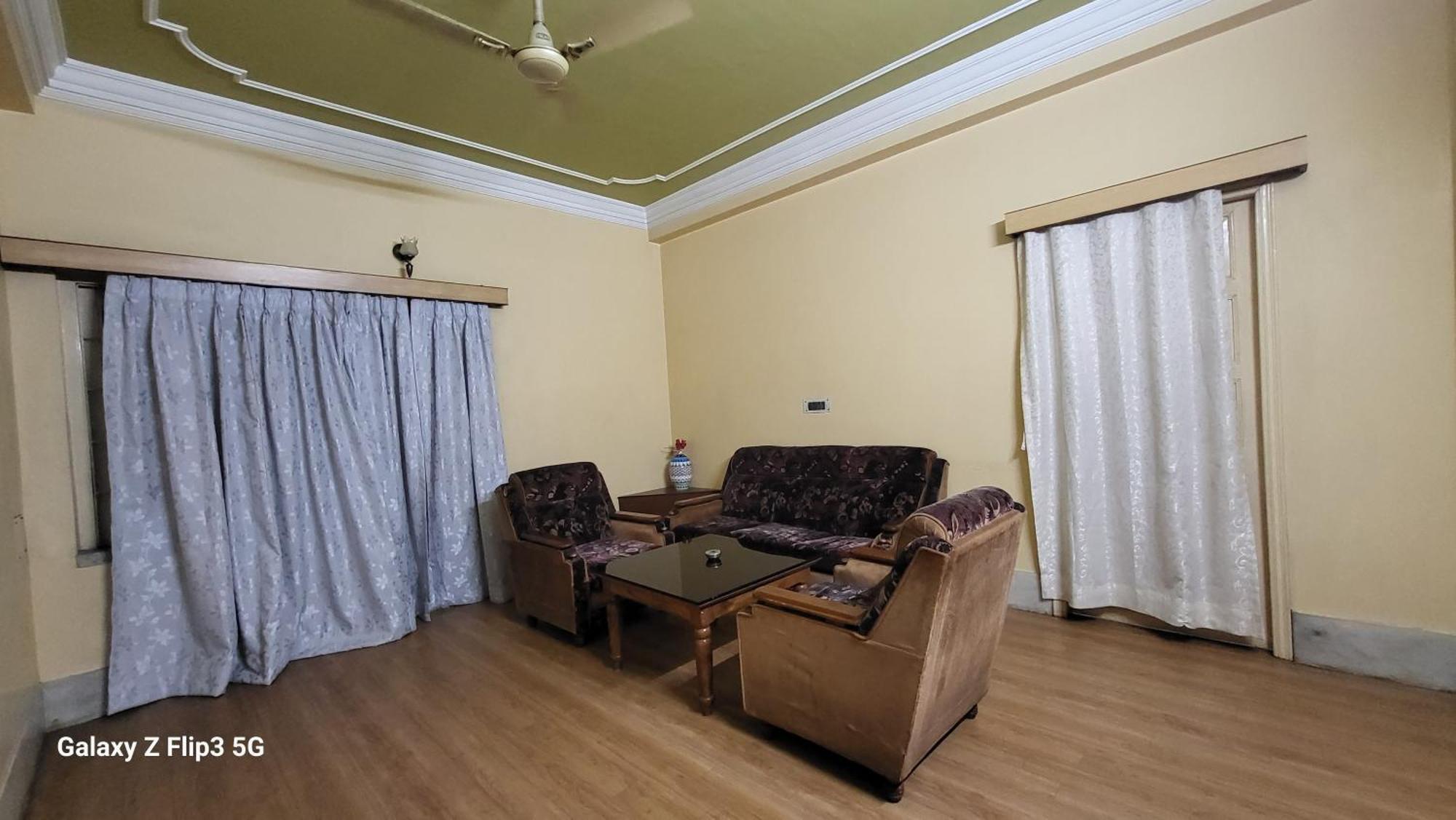 Hotel Sangam Baharampur Zewnętrze zdjęcie